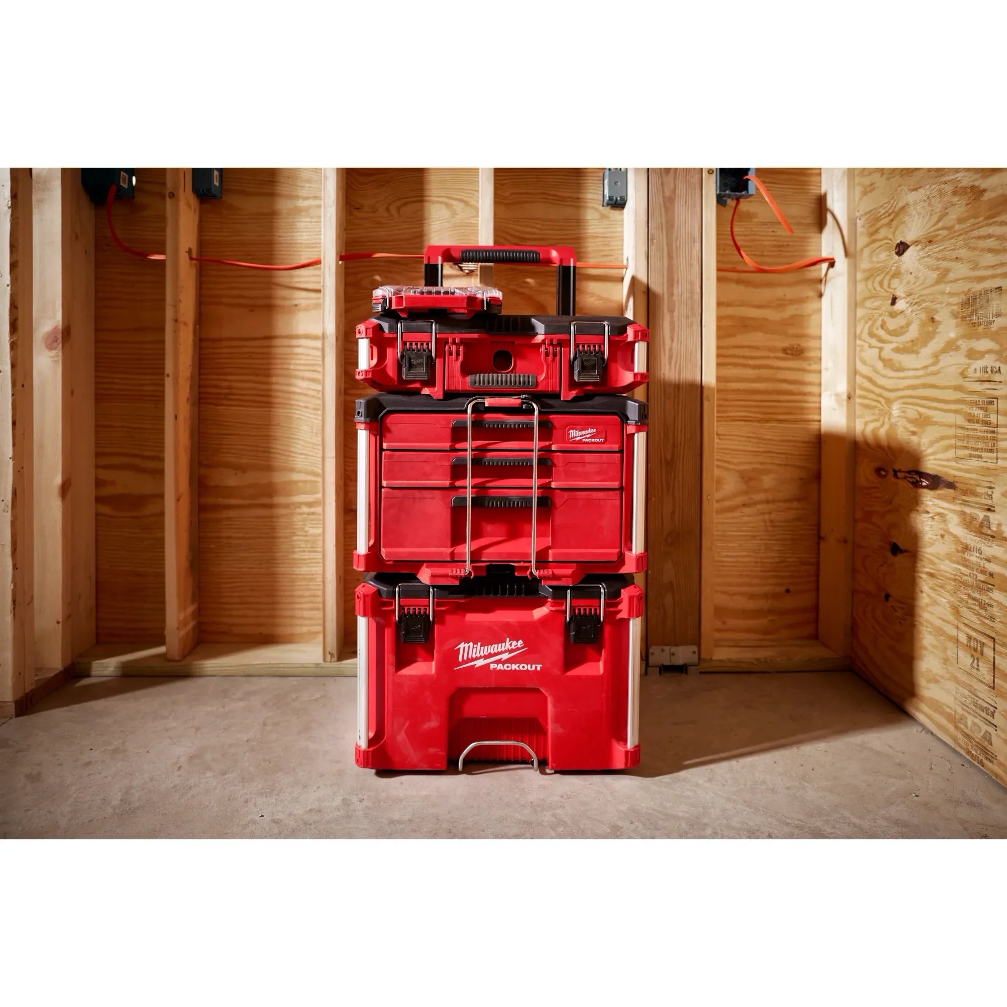 MILWAUKEE 48-22-8447 PACKOUT MULTI-DEPTH 3-DRAWER TOOL BOX