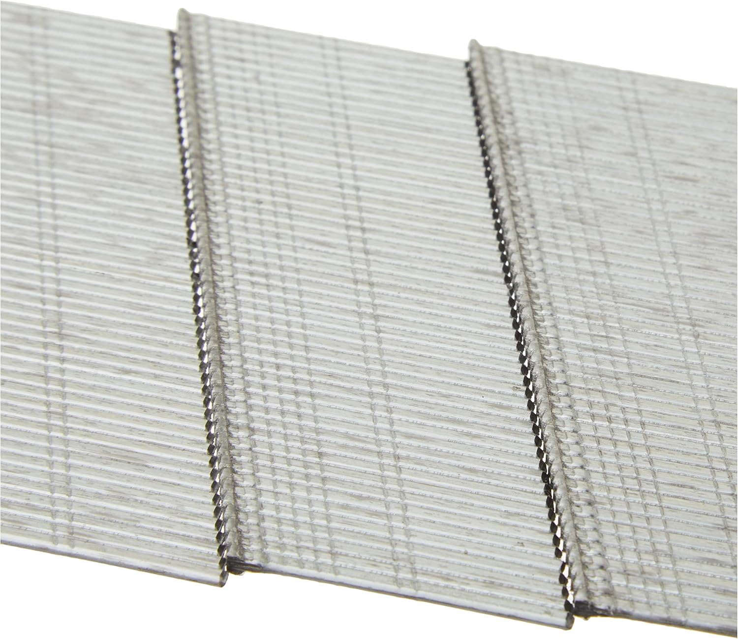 DeWalt DCA16125 1-1/4IN ANGLED FINISH NAILS - 2500 PK