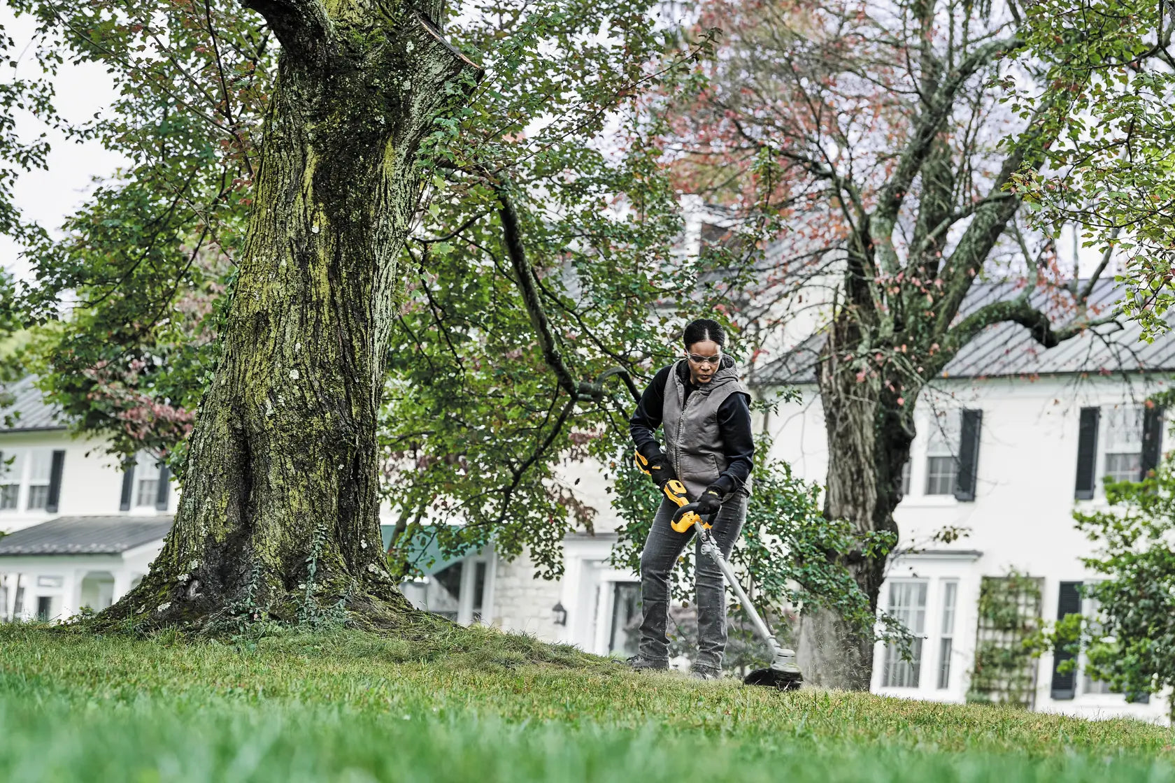 DeWalt DCST922B DW 20v GEN 2 BRUSHLESS STRING BARE