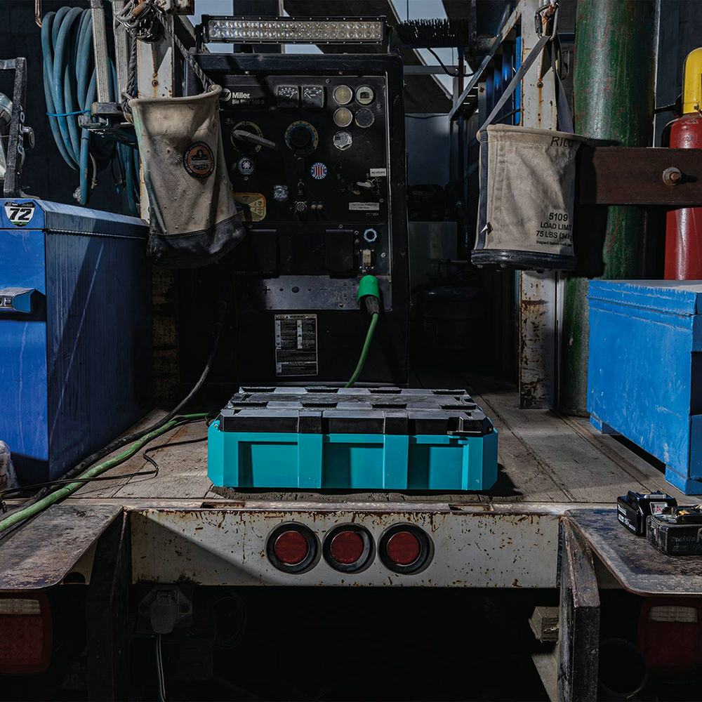 Makita Tools T-90037 MAKTRAK MEDIUM TOOL BOX