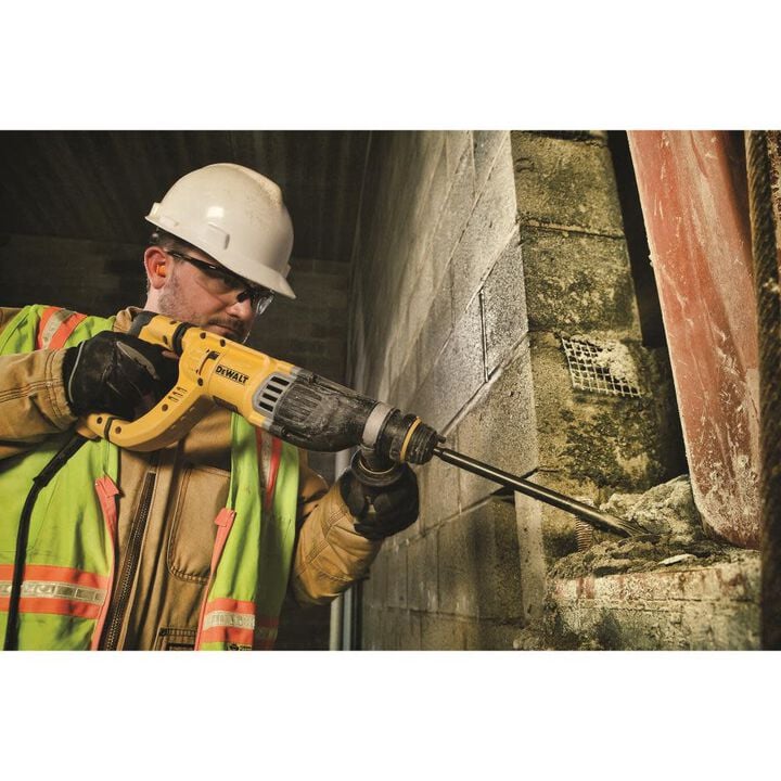 DeWalt D25263K 1-1/8IN SDS D-HANDLE ROTARY HAMMER