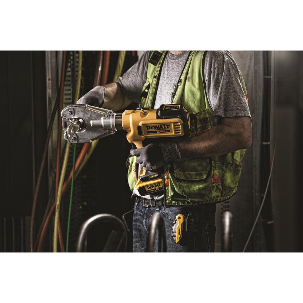 DeWalt DCE350M2 DIELESS CABLE CRIMPING TOOL KIT