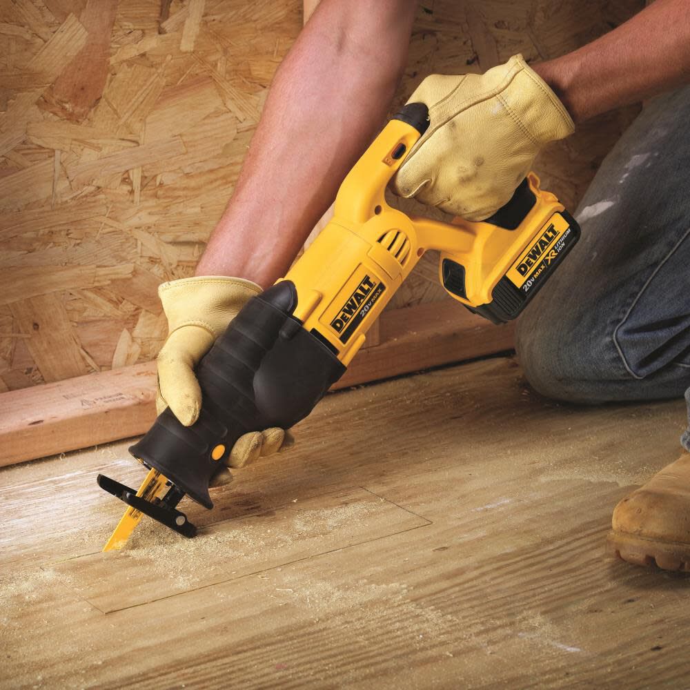 DeWalt DCS380P1 20V MAX RECIPRO SAW KIT 5.0AH