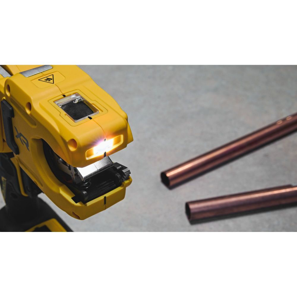 DeWalt DCE154E1 20V MAX XR Copper Cutter Kit