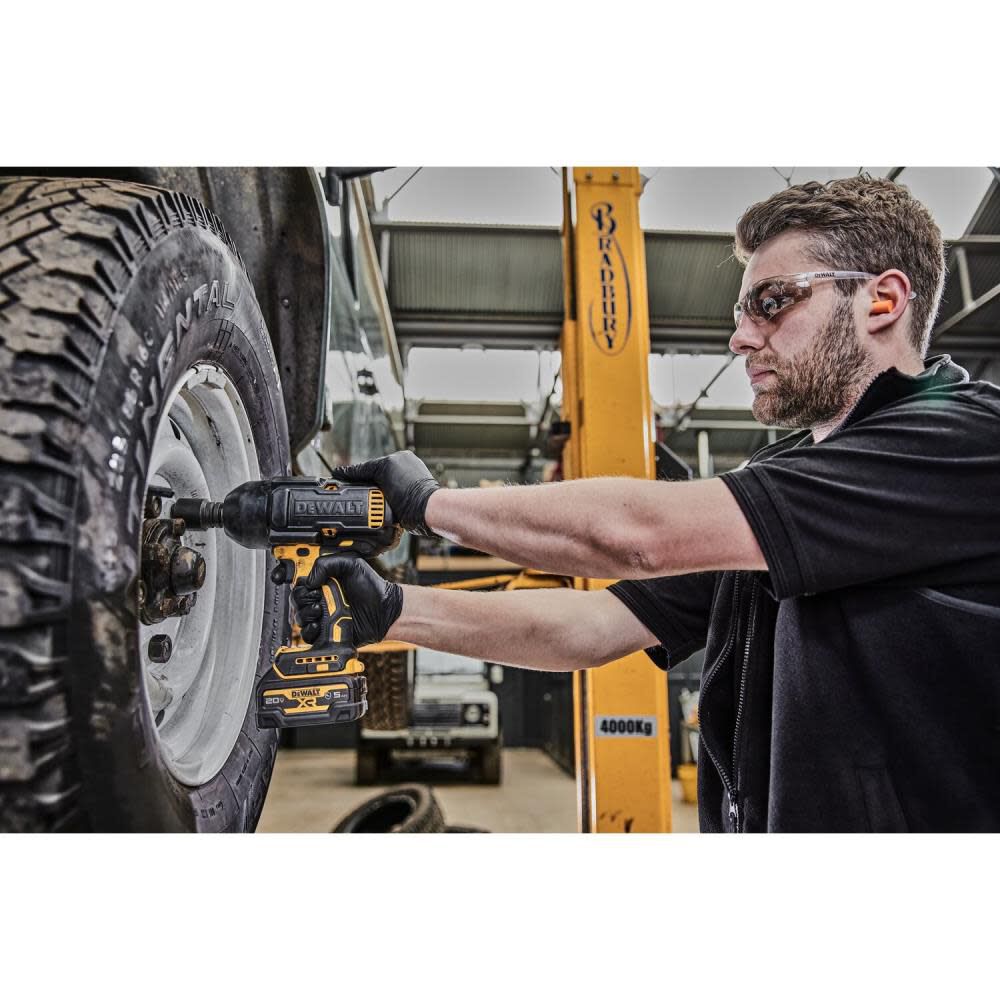 DeWalt DCF900GP2 1/2IN HIGH TORQUE IW KIT W/ GFN BATTERIE