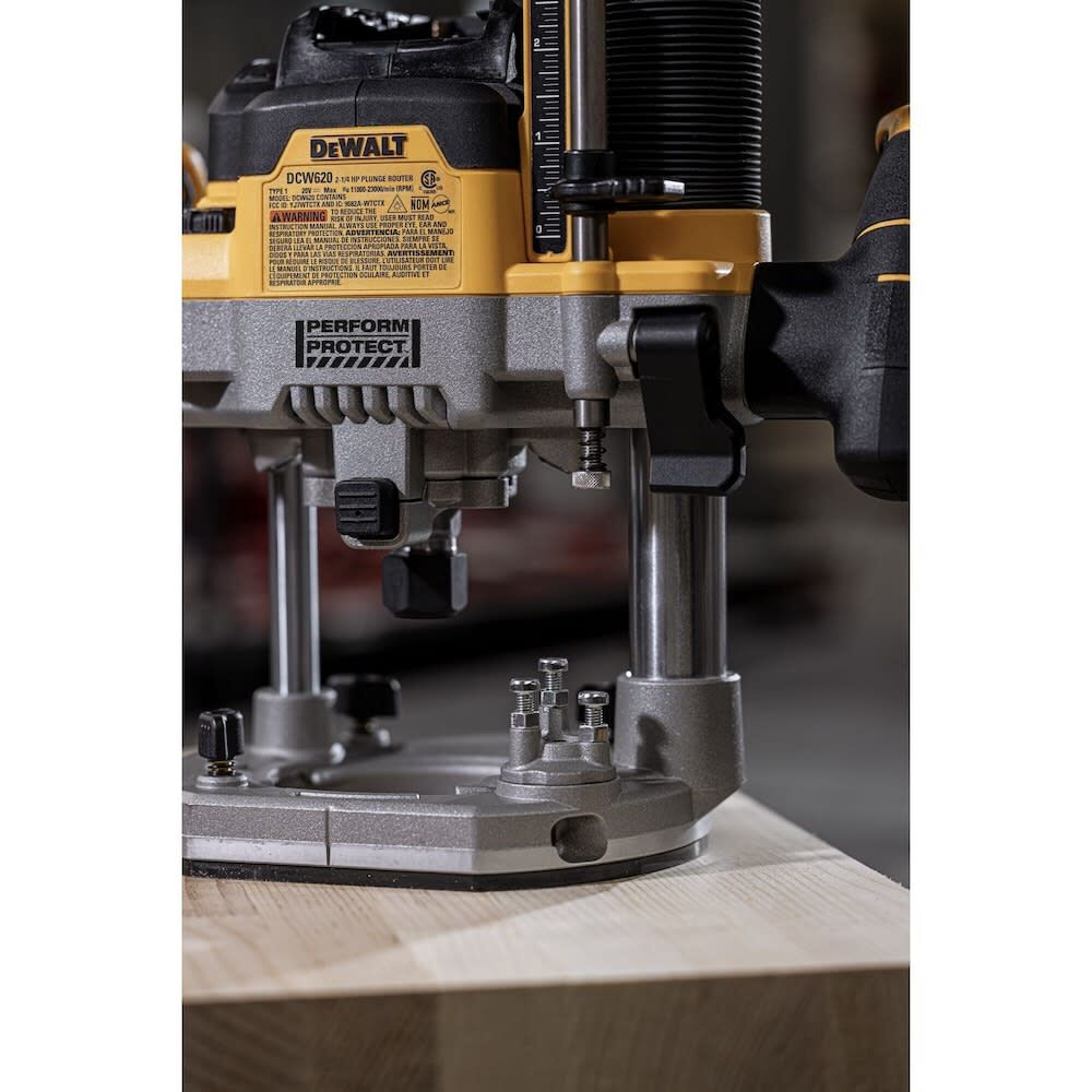 DeWalt DCW620B 20V MAX XR 2-1/4 HP PLUNGE ROUTER