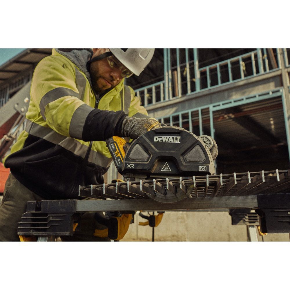 DeWalt DCS383H1 20V MAX METAL CUTTING CIRC (KIT)