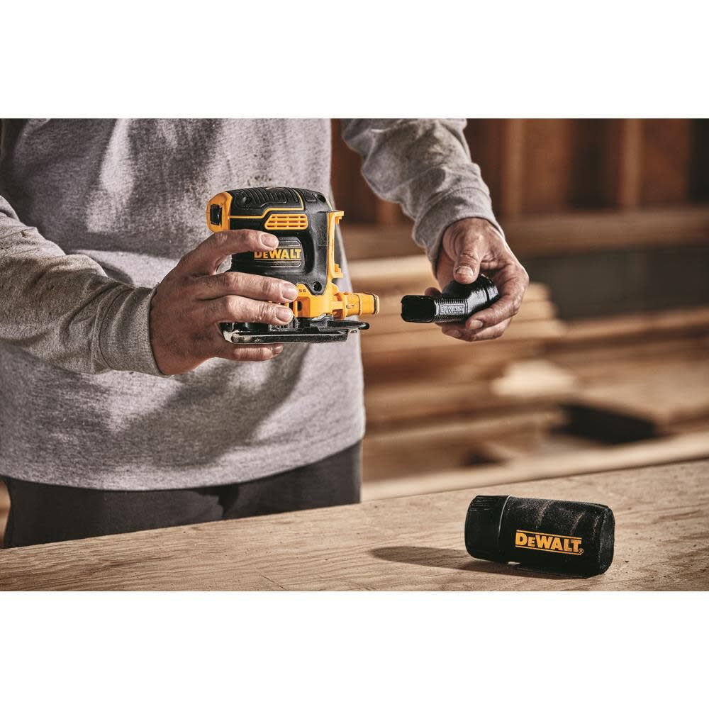 DeWalt DCW200B 20V MAX BRUSHLESS 1/4 SHEET SANDER