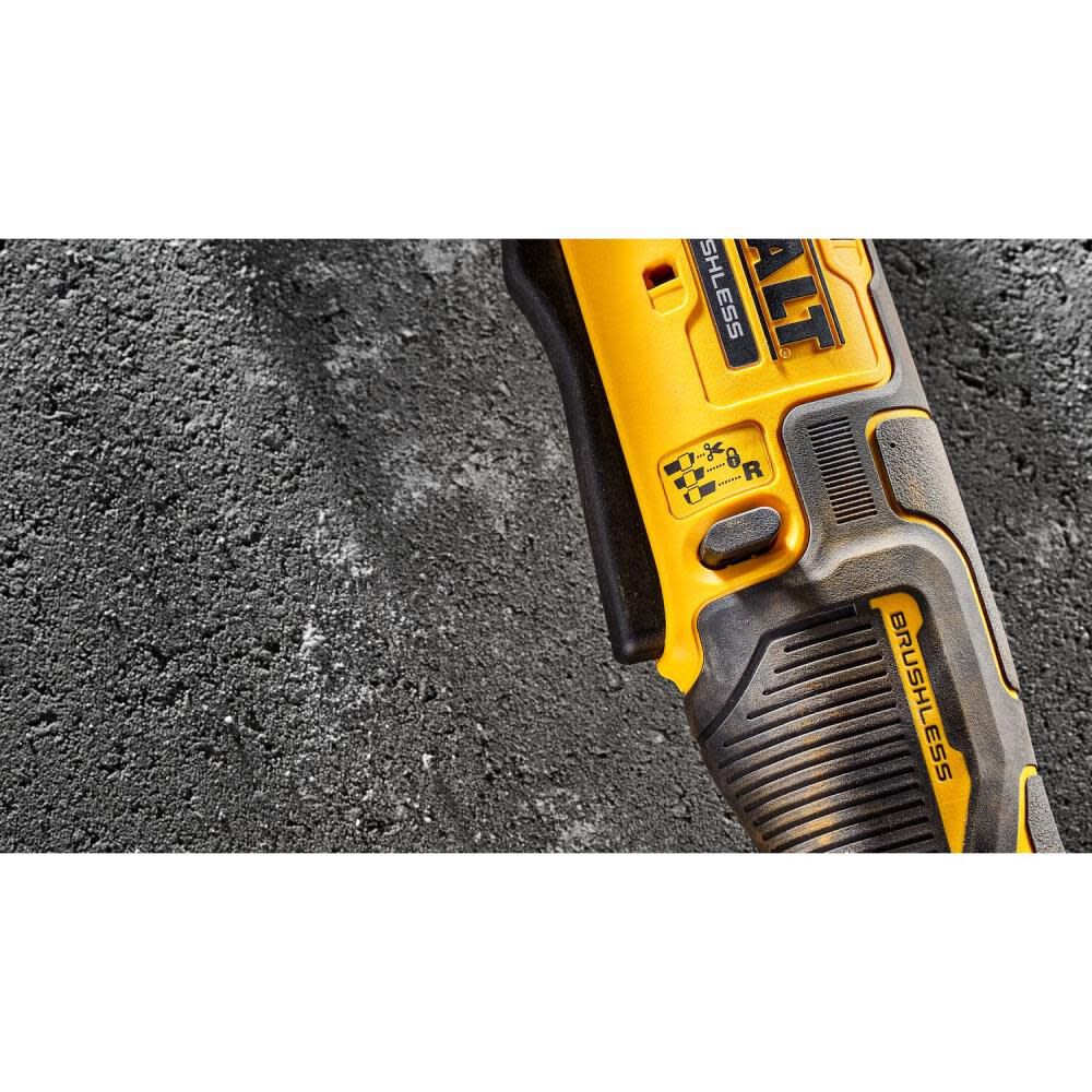 DeWalt DCE158D1 CABLE TRAY CUTTER