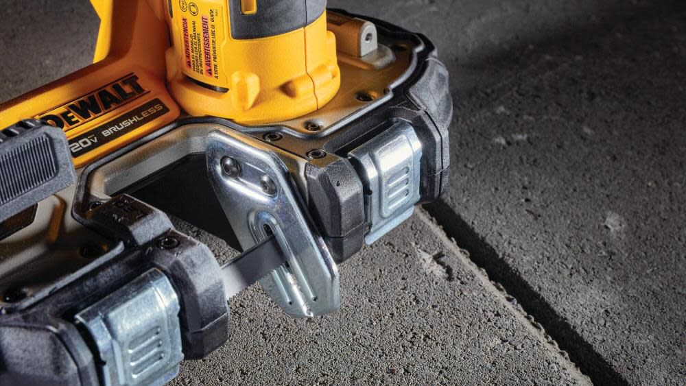 DeWalt DCS377B 20V MAX ATOMIC 1-3/4IN BANDSAW