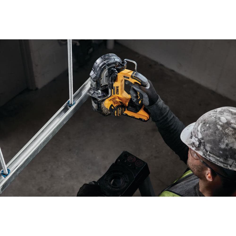 DeWalt DCS377B 20V MAX ATOMIC 1-3/4IN BANDSAW