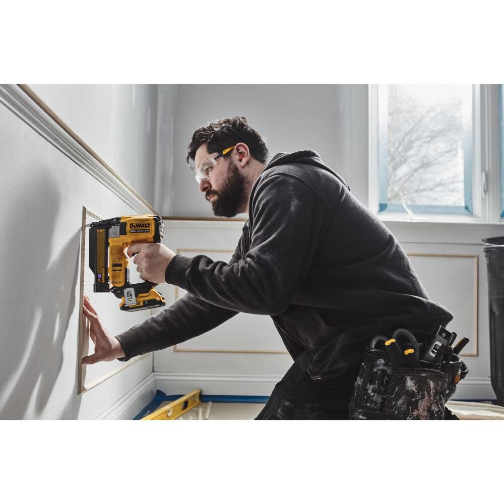 DeWalt DCBP034 20V MAX XR COMPACT BATTERY