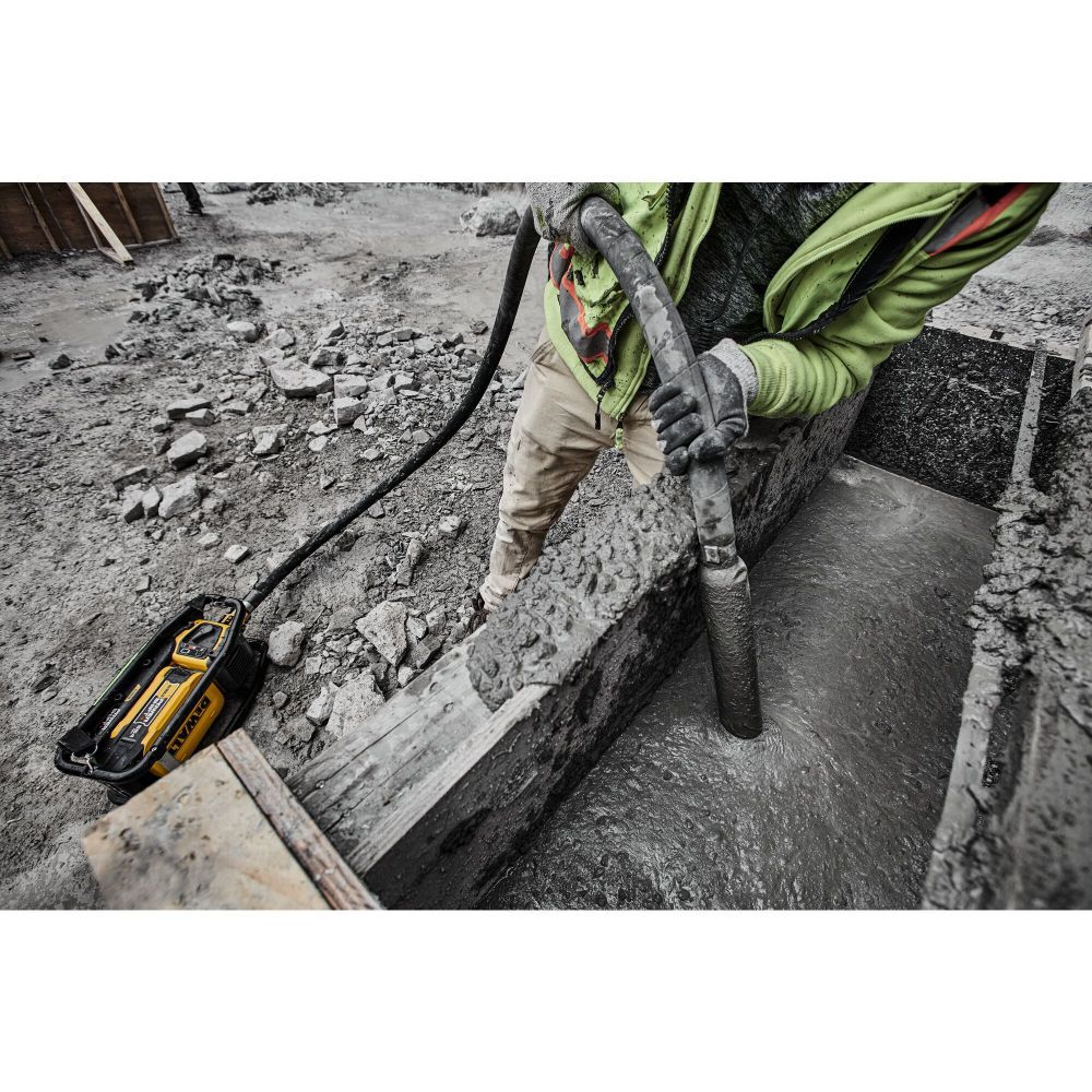DeWalt DCPS320AG2 POWERSHIFT CONCRETE VIBRATOR