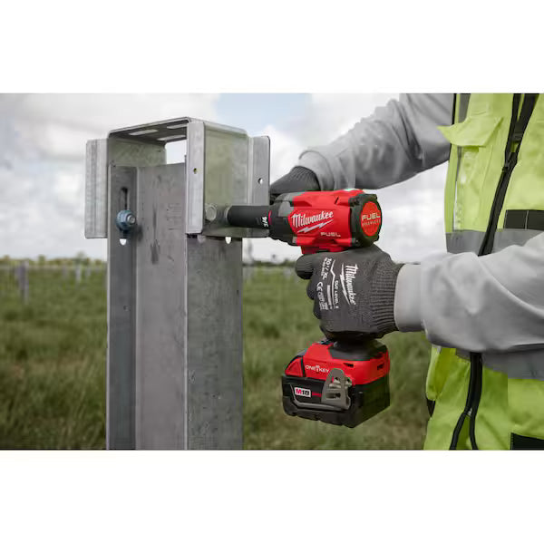 Milwaukee 3060-20 M18 FUEL™ 3/8” Controlled Torque Compact Impact Wrench w/ TORQUE-SENSE™