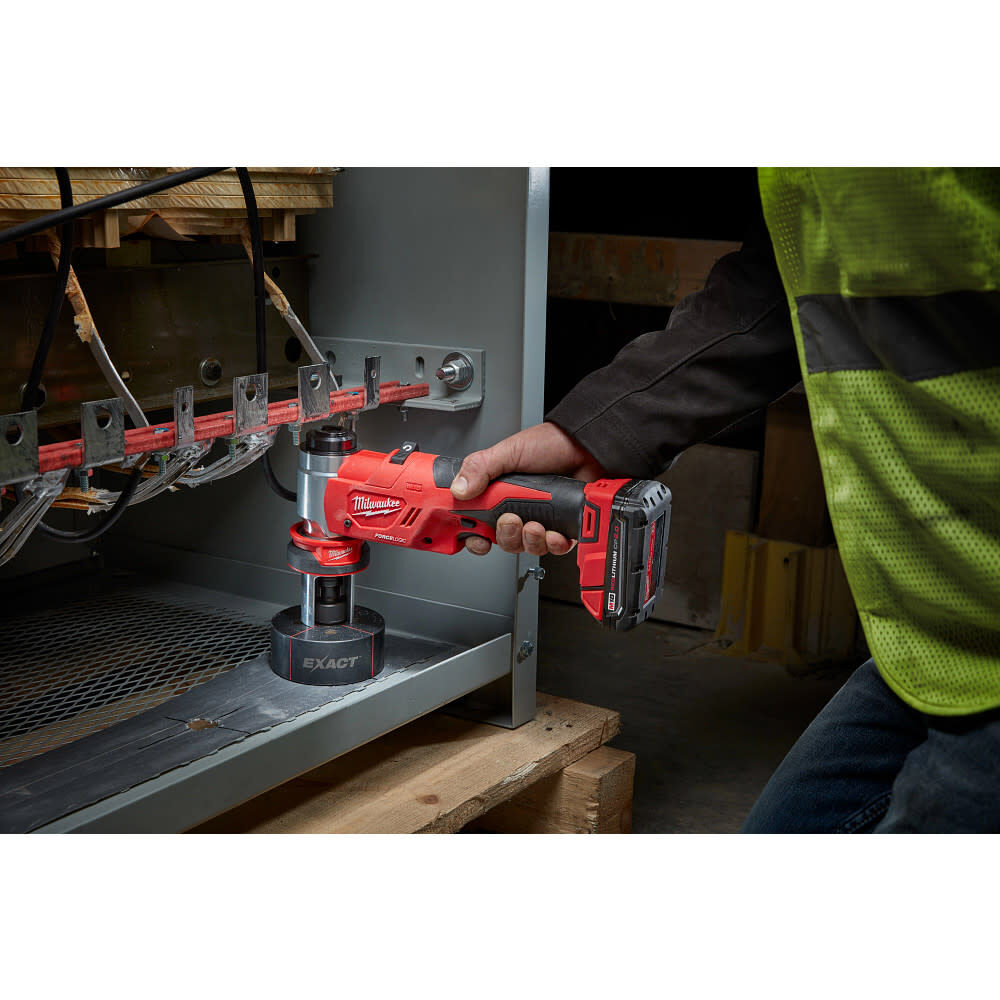 Milwaukee 2677-02 M18™ FORCE LOGIC™ 6T Knockout Tool 1/2