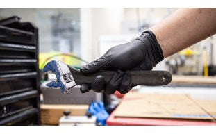 Majestic 3273BK/11 Disposable Industrial Grade Nitrile Glove, Powder-Free XL