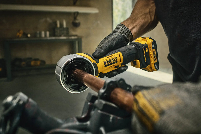 DeWalt DCE710B 20V MAX* Pipe Deburring Tool (Tool Only)