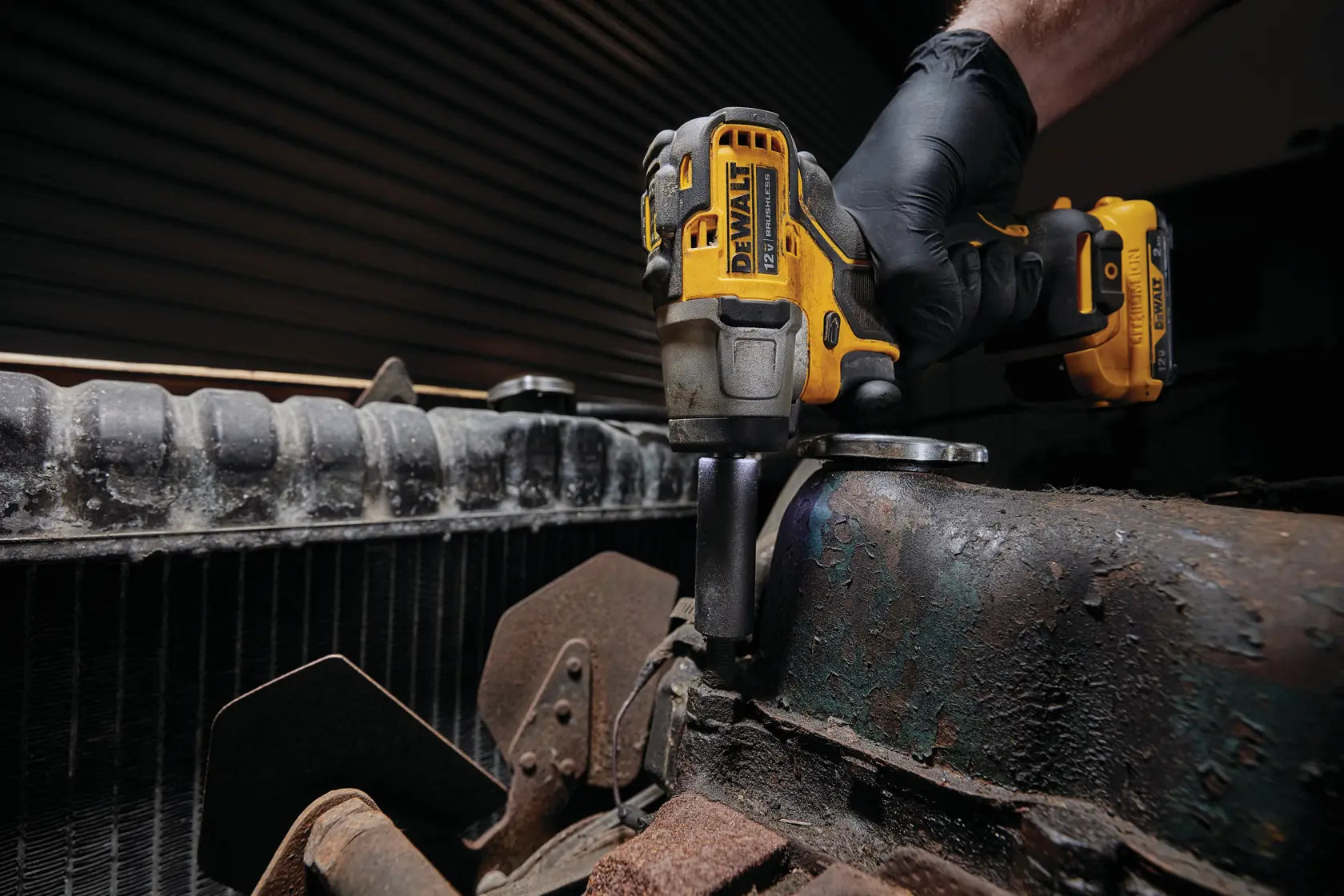 DeWalt DCF902B 12V MAX BRUSHLESS 3/8IN IMPACT WRENCH