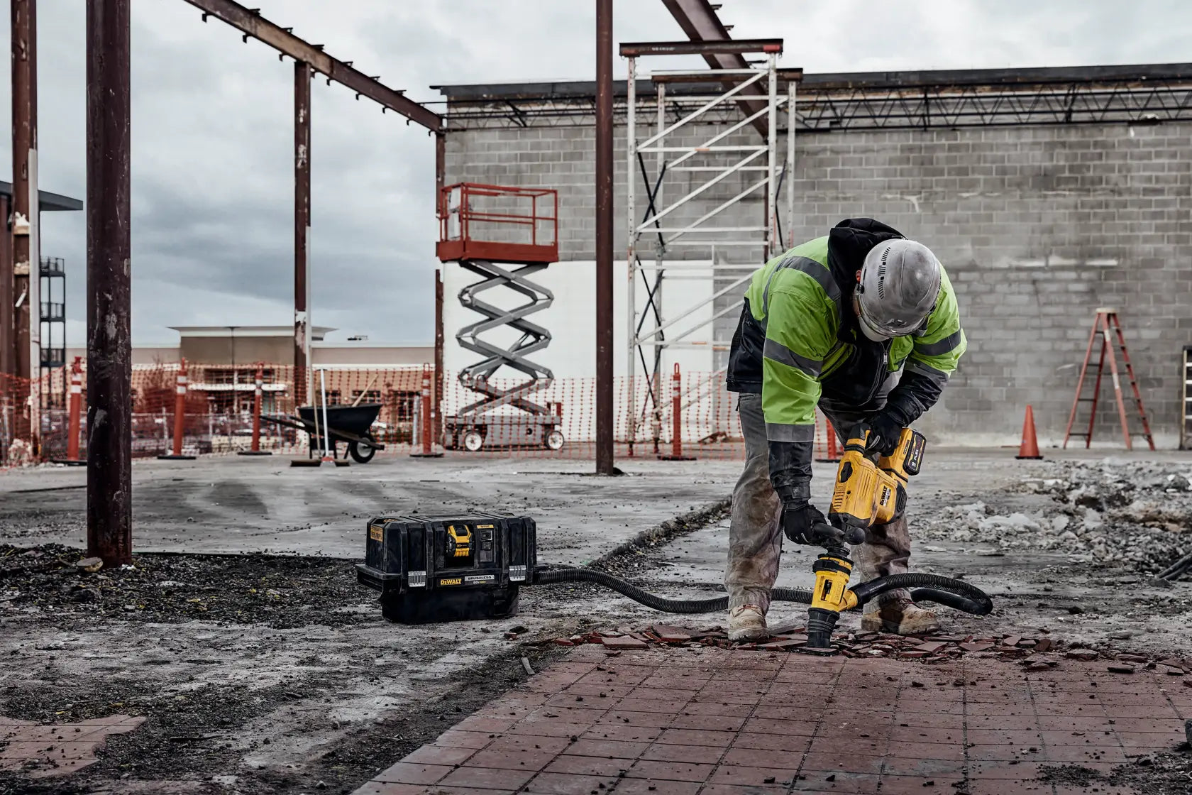 DeWalt DCH832X1 60V 16LBS SDS MAX CHIPPING HAMMER