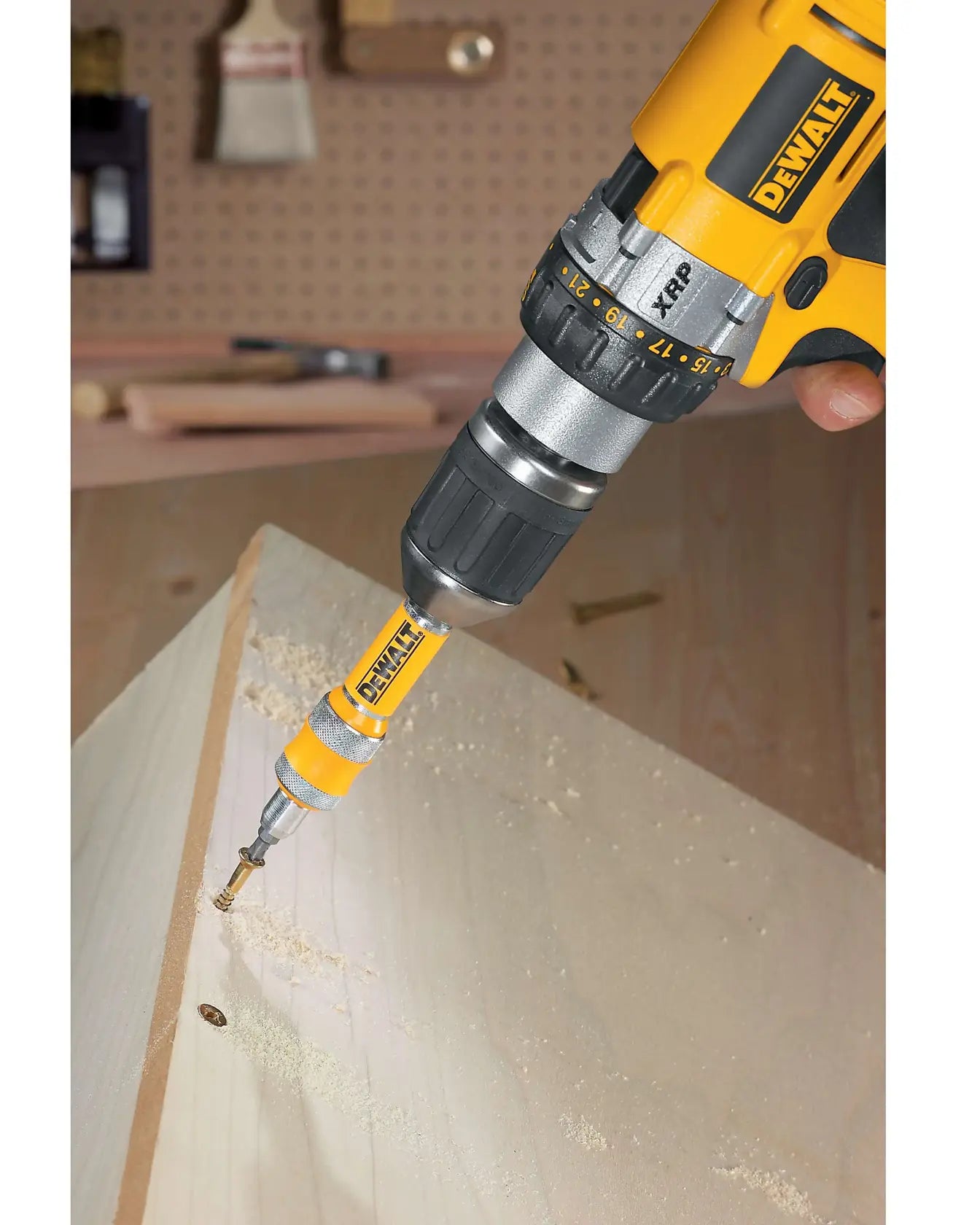 DeWalt DW2735P 12 PC Drill Flip Drive