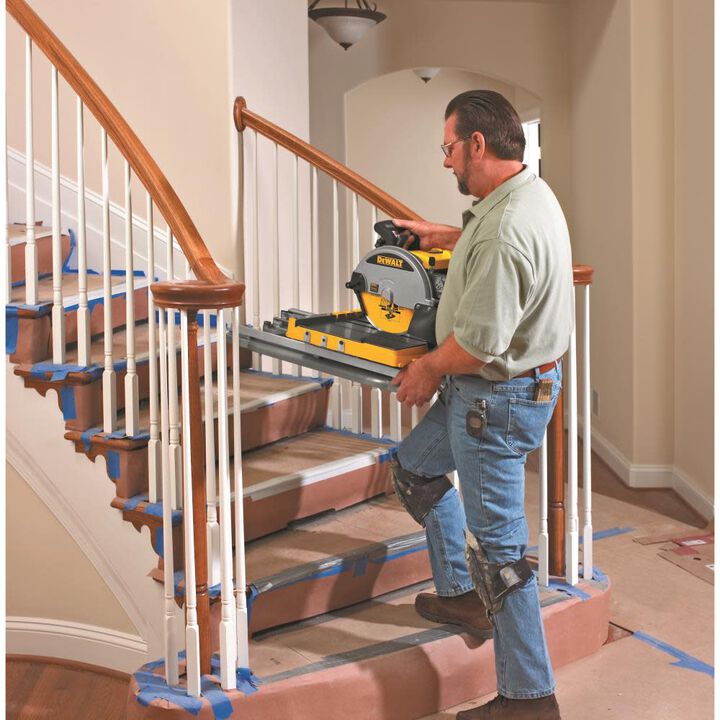 DEWALT HEAVY-DUTY 10in WET TILE SAW (D24000)