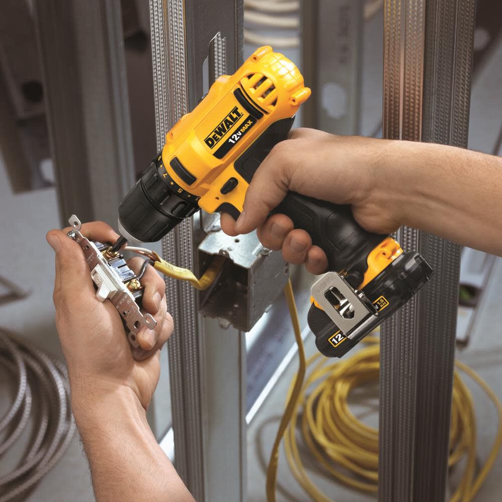 DeWalt DCK211S2 12V MAX Li-LON DRILL / IMPACT COMBO KIT