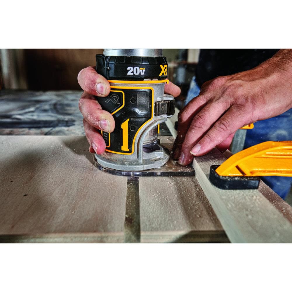 DeWalt DCW600B 20V MAX COMPACT ROUTER