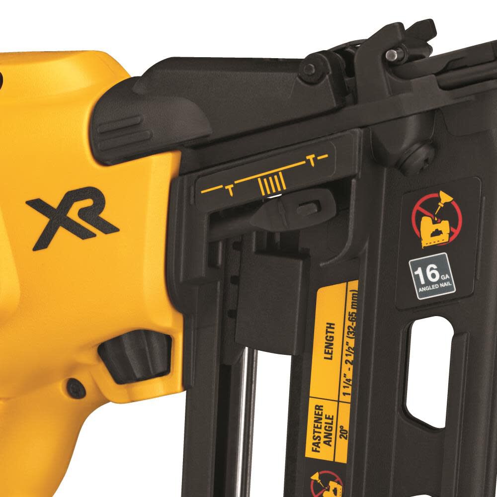 DeWalt DCN660D1 20V MAX 16GA ANGLED FINISH NAILER KIT