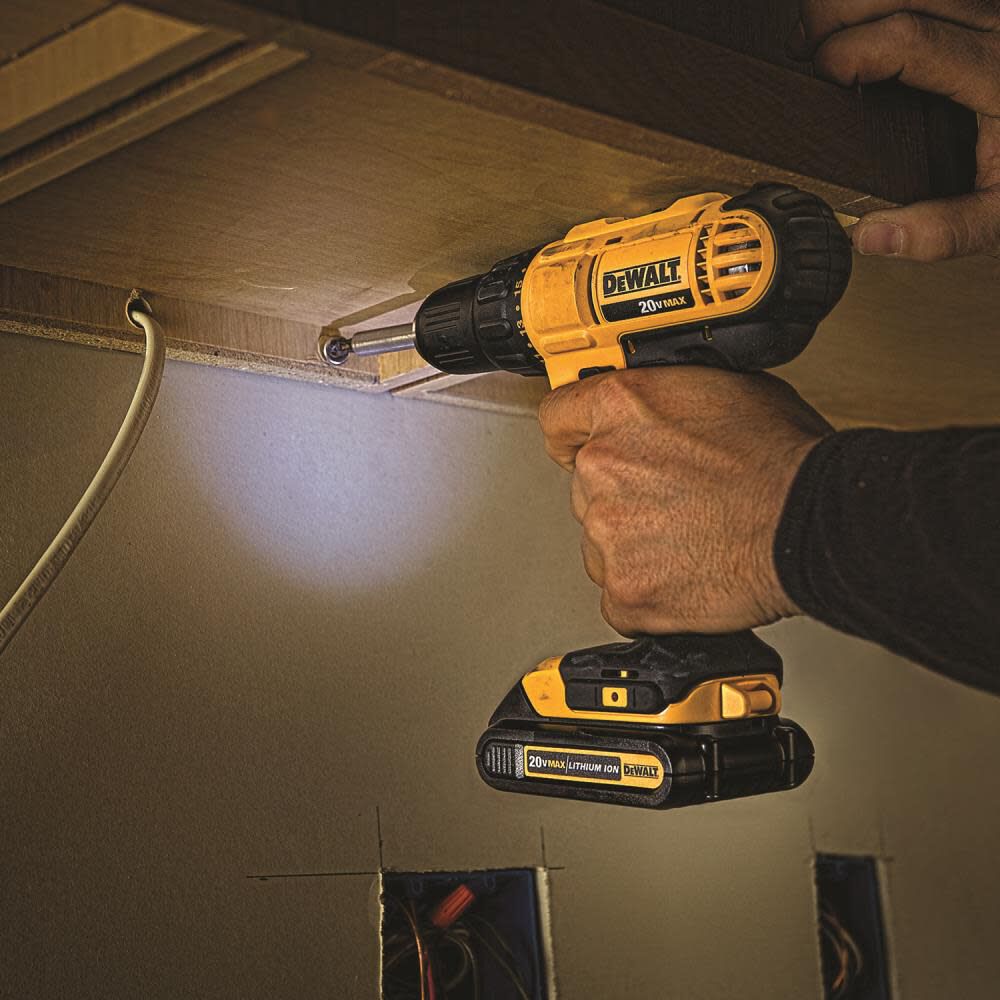 DeWalt DCD771C2 20V MAX LI-ION COMPACT DRILL/DRIVER KIT