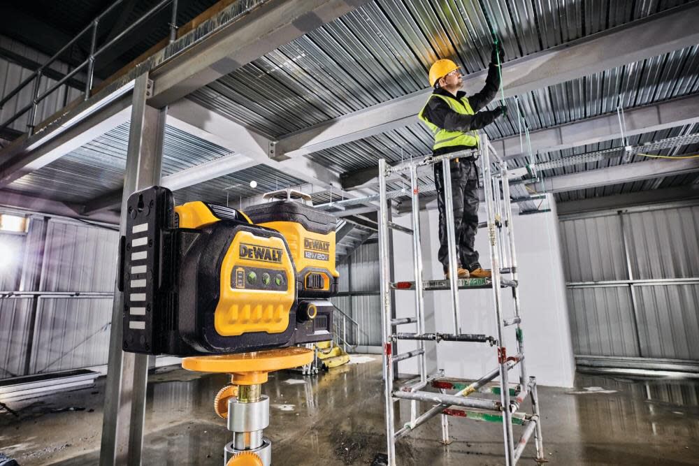 DeWalt DCLE34030G DEWALT 3 X 360 20V