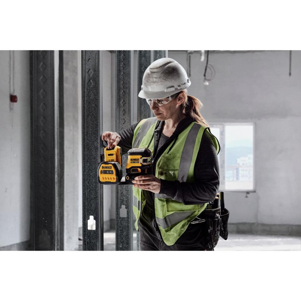 DeWalt DCLE34220G DEWALT CROSS LINE 2 SPOT COMBO