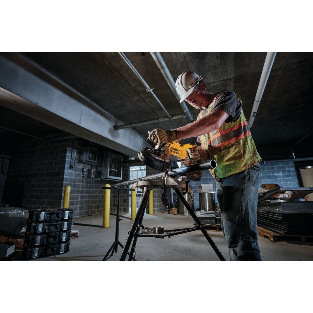 DeWalt DCS376B 20V MAX DUAL HANDED BANDSAW