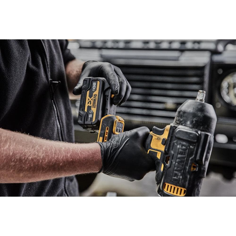 DeWalt DCF900GP2 1/2IN HIGH TORQUE IW KIT W/ GFN BATTERIE