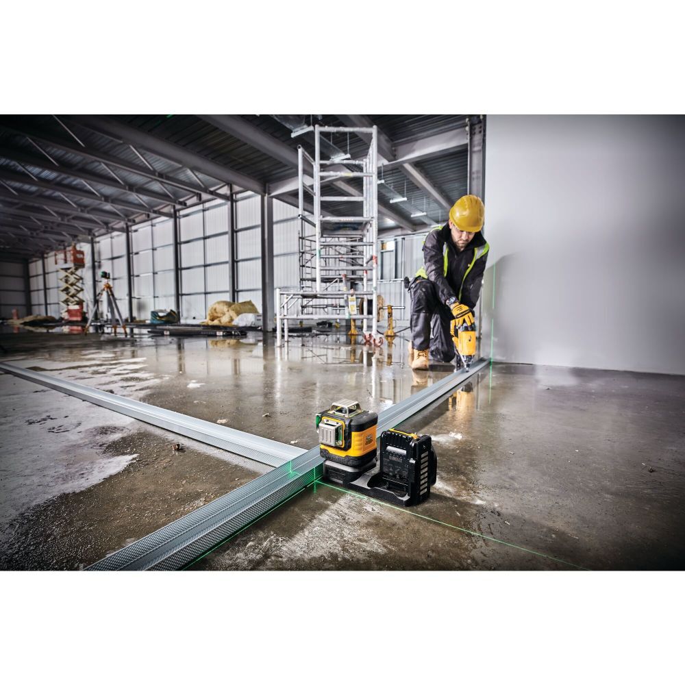 DeWalt DCLE34030GB DEWALT 3 X 360 20V BAREMPLATE