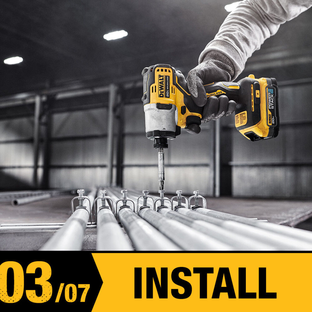 DeWalt DCE158D1 CABLE TRAY CUTTER