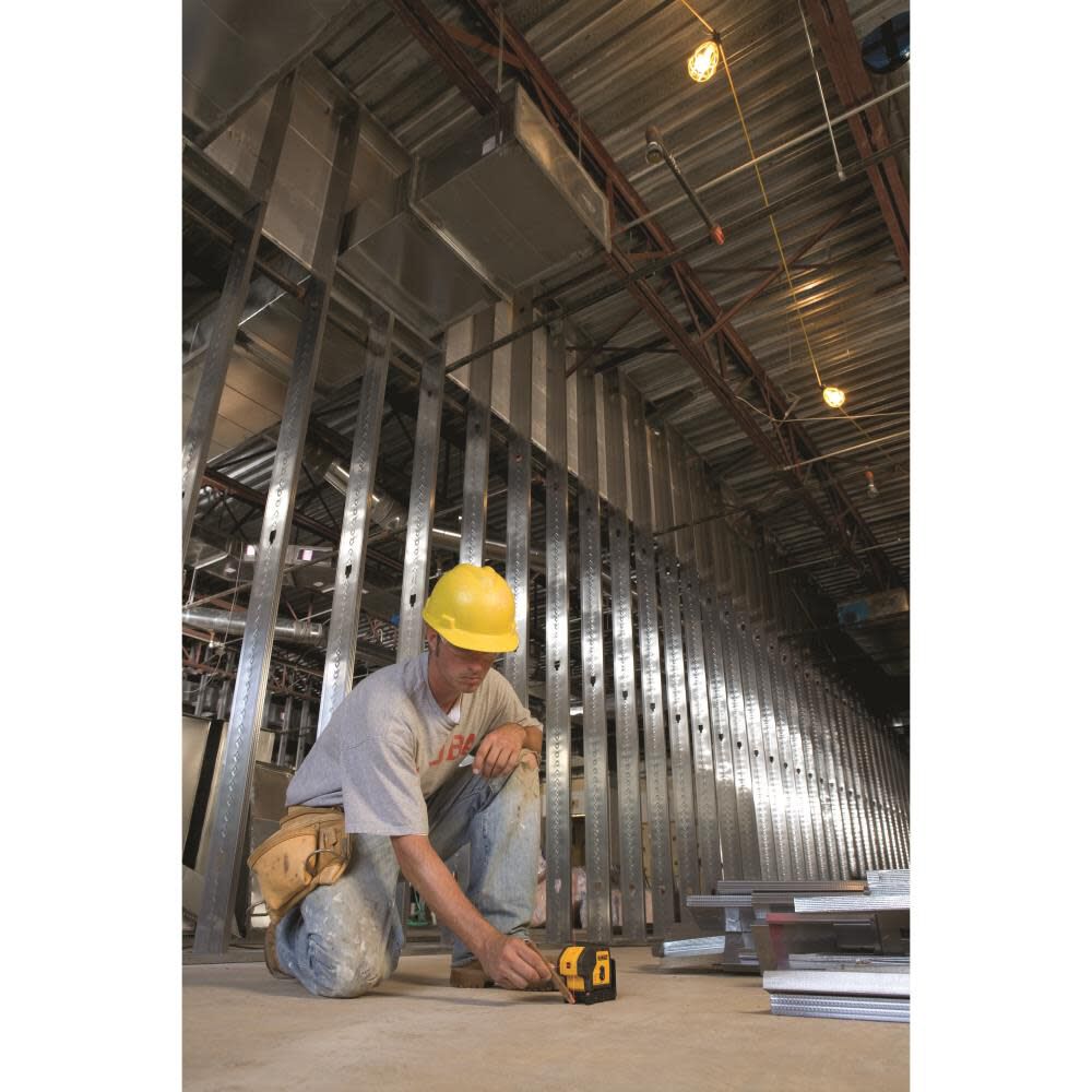 DeWalt DW083K SELF LEVELING 3 POINT LASER