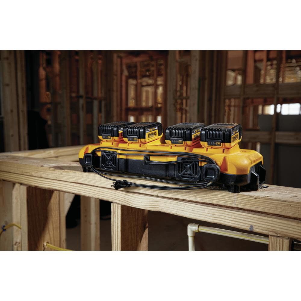 DeWalt DCB104 DEWALT 4 PORT LITHIUM-ION FAST CHARGER