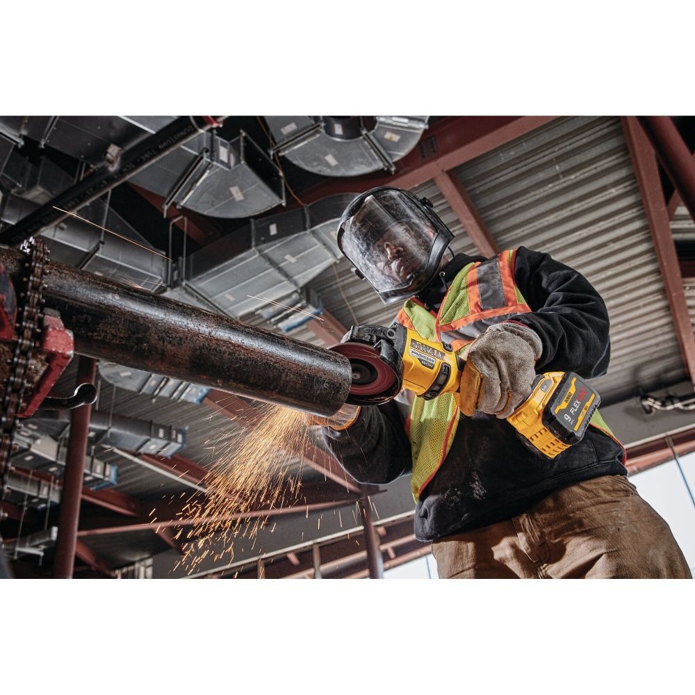 DeWalt DCG418MX1 60V MAX 4.5-6in Angle Grinder - Kit