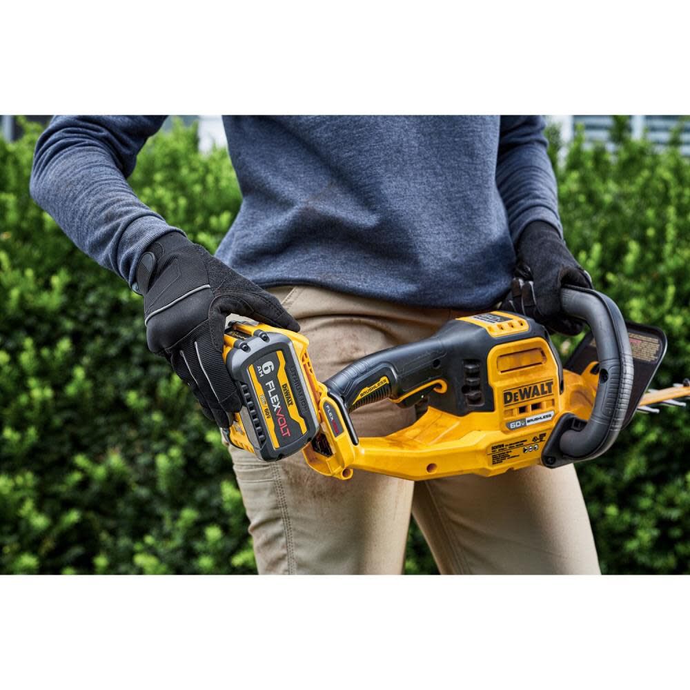 DeWalt DCHT870T1 DW 60V HEDGE TRIMMER W/2AH BATTERY
