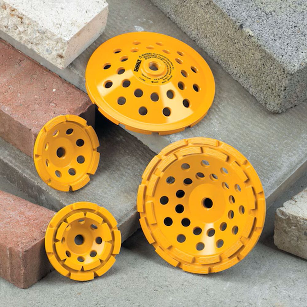 DeWalt DW4771 7IN CUP GRINDING WHEEL GP