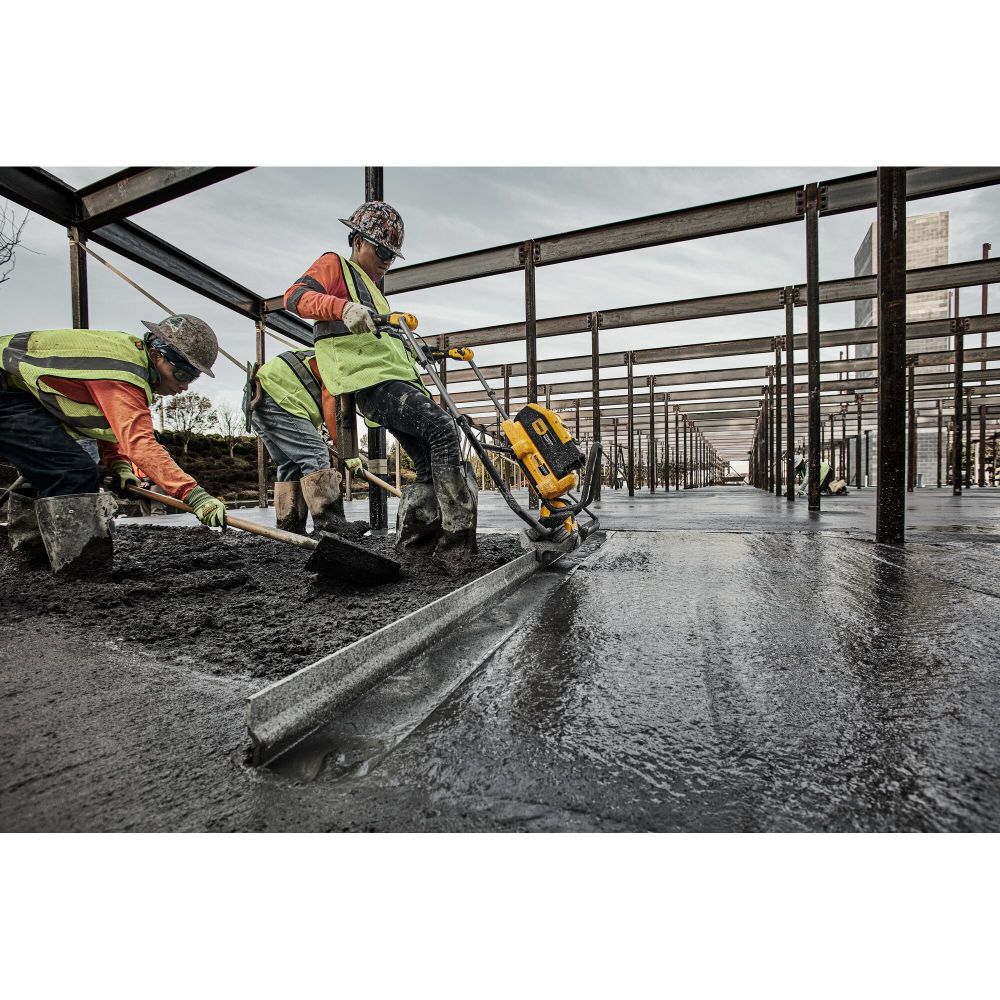 DeWalt DCPS330AG2 POWERSHIFT POWER SCREED