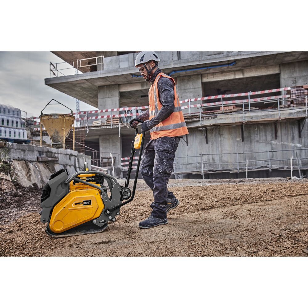 DeWalt DCPS7154AG2 POWERSHIFT FORWARD PLATE COMPACTOR