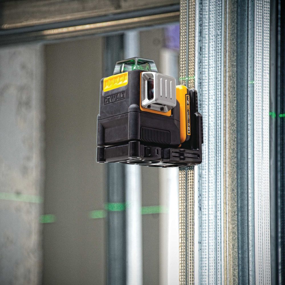 DeWalt DW0811LG DEWALT GREEN 12V 2 X 360 LINE LASER