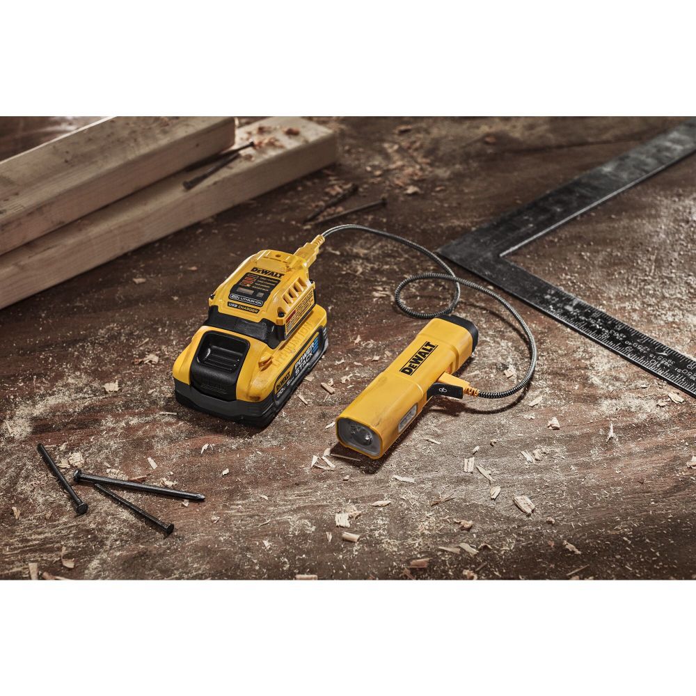 DeWalt DCL183 USB-C RECHARGEABLE FLASHLIGHT