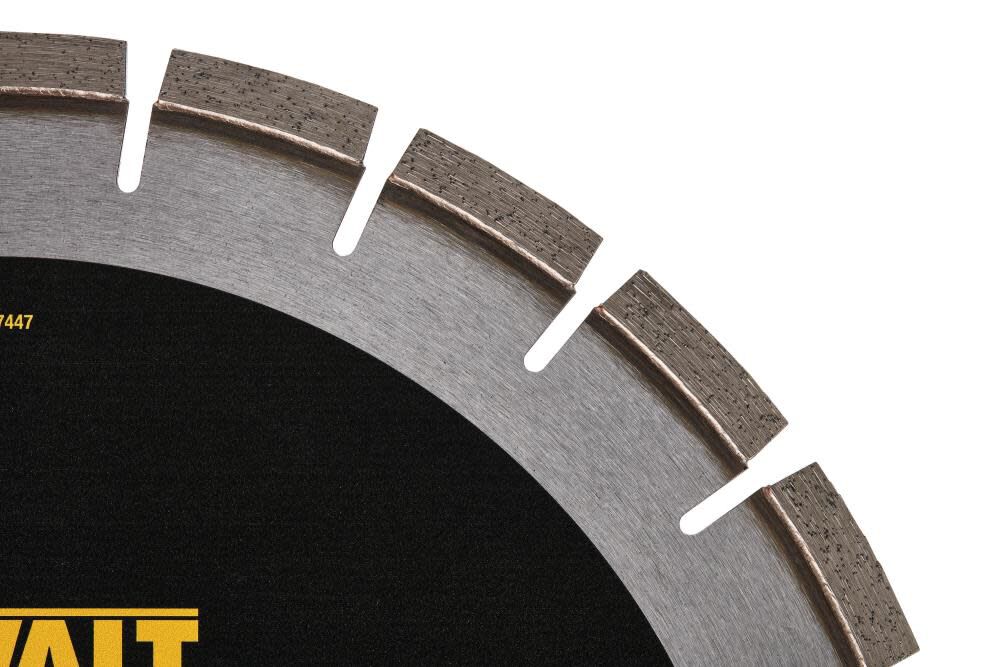 DeWalt DW47447 14IN SEGMENTED XP7 ASPHALT