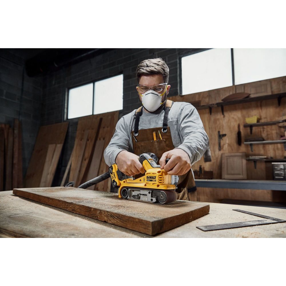 DeWalt DCW220B DW 20V CORDLESS BELT SANDER TOOL ONLY