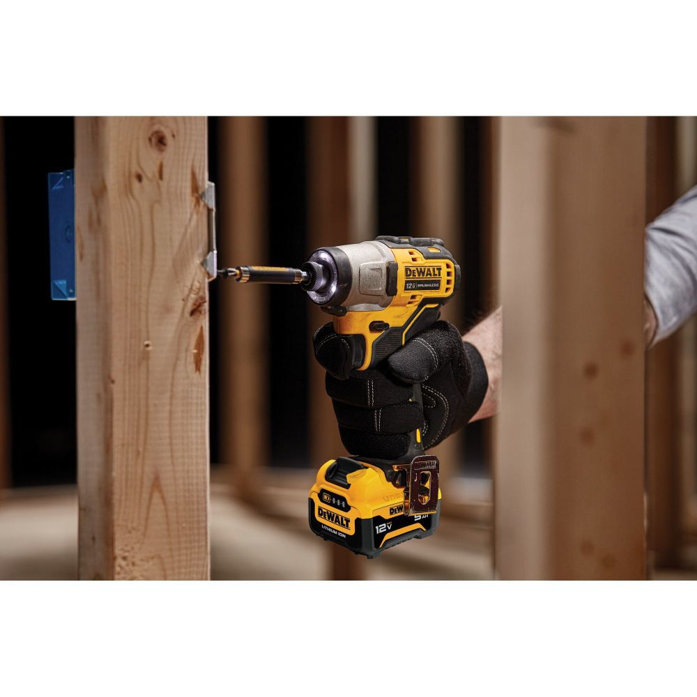 DeWalt DCF801J1 12V MAX IMPACT DRIVER KIT