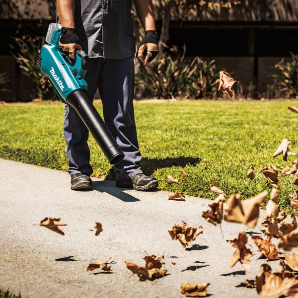 MAKITA XBU03Z 18V LXT BRUSHLESS BLOWER BARE