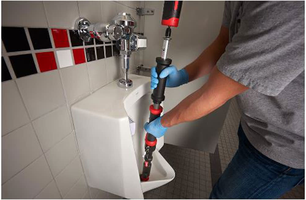 Milwaukee 2575-21 M12™ TRAPSNAKE™ Driver Kit